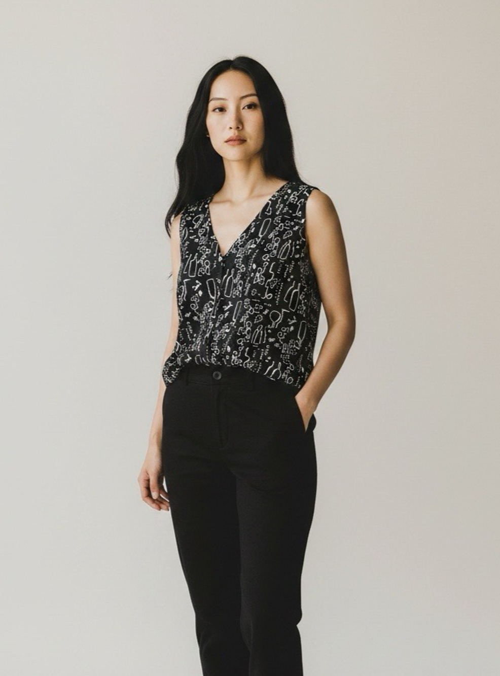 Nicole Miller NY Sleeveless V-Neck Button Down Linen Blend Black Wine Top XL
